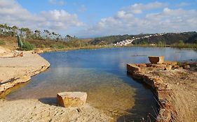 Montes De Baixo